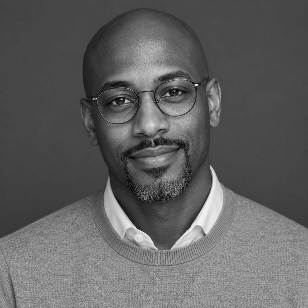 Julian Cross, Currency Editor